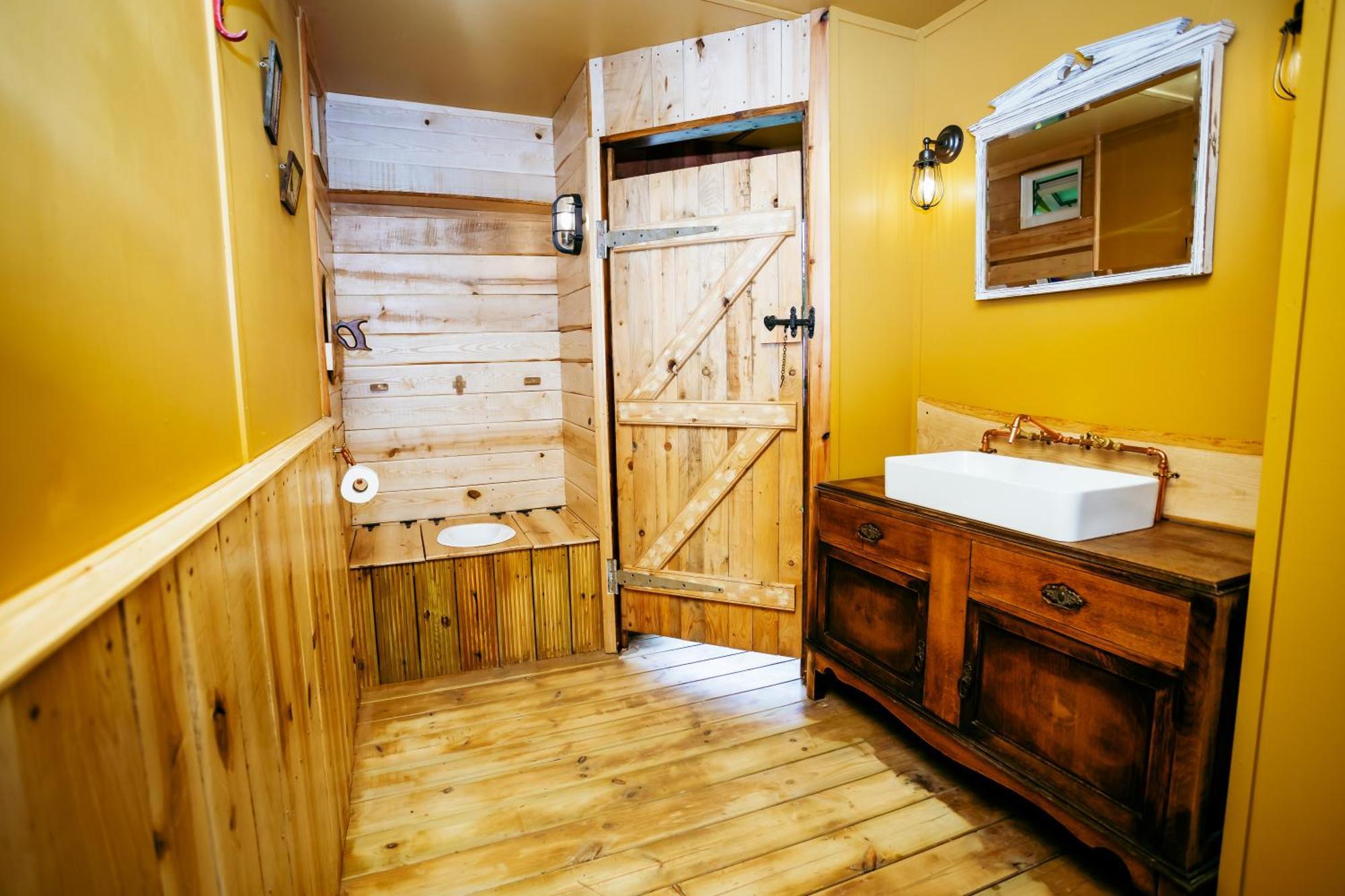 Luxury Glamping Retreat In Battle Villa Luaran gambar