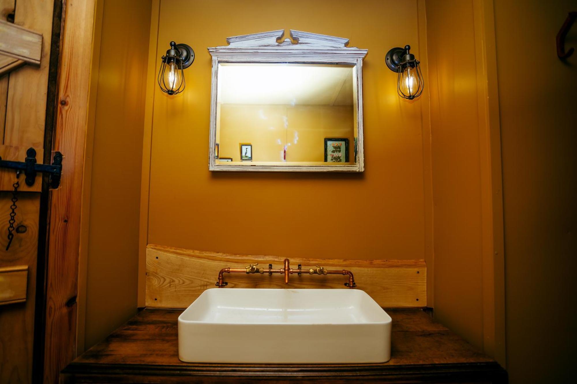 Luxury Glamping Retreat In Battle Villa Luaran gambar