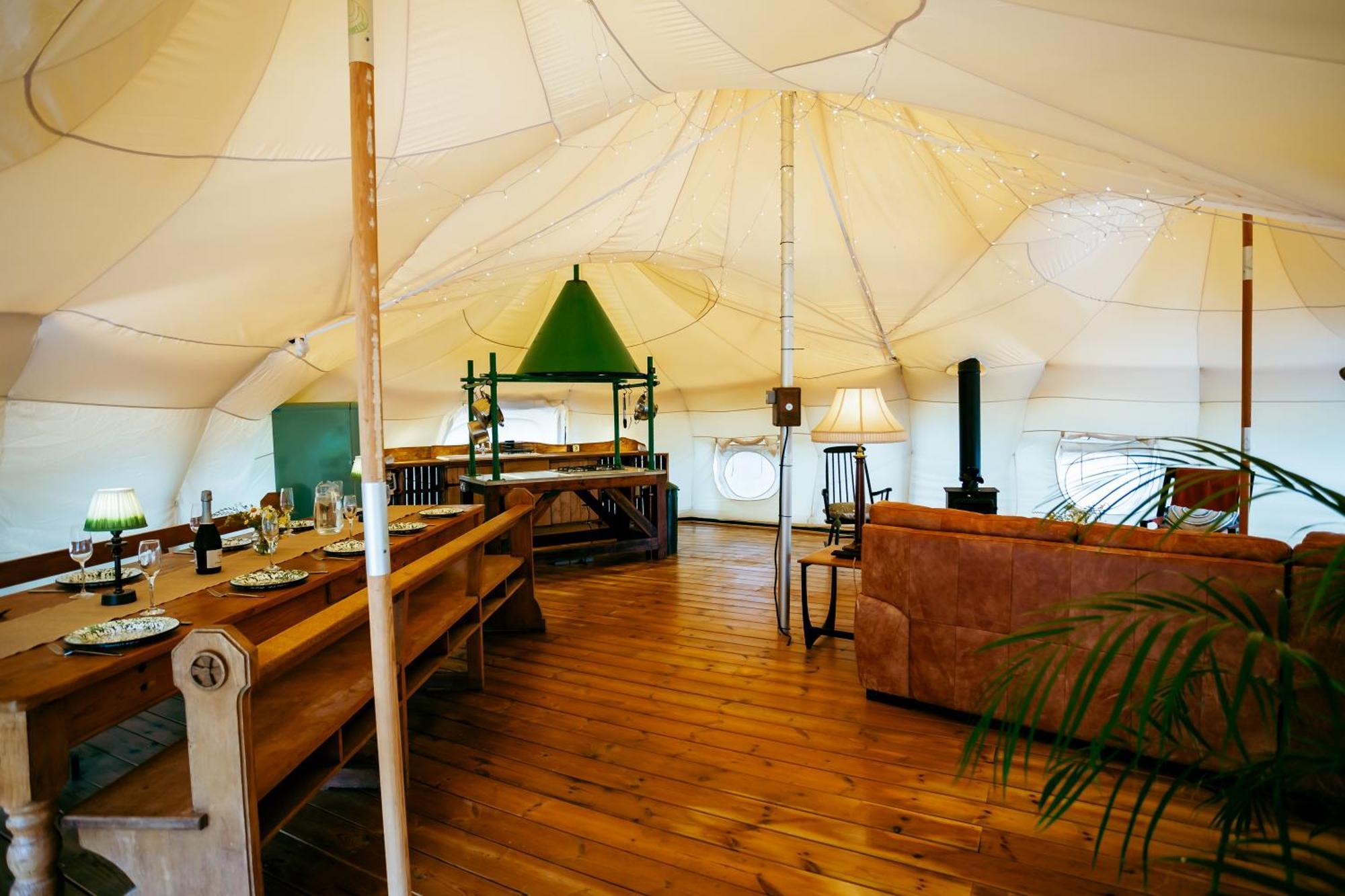 Luxury Glamping Retreat In Battle Villa Luaran gambar