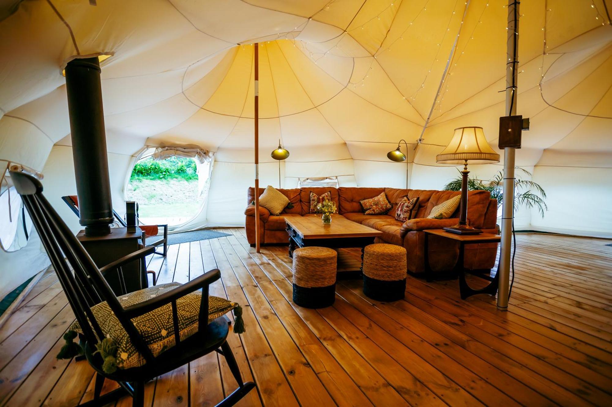 Luxury Glamping Retreat In Battle Villa Luaran gambar